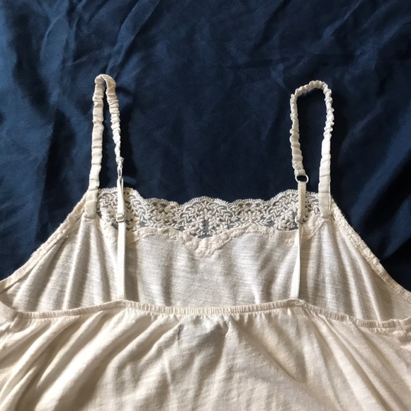 American Eagle Lace Tank - Picture 6 of 6